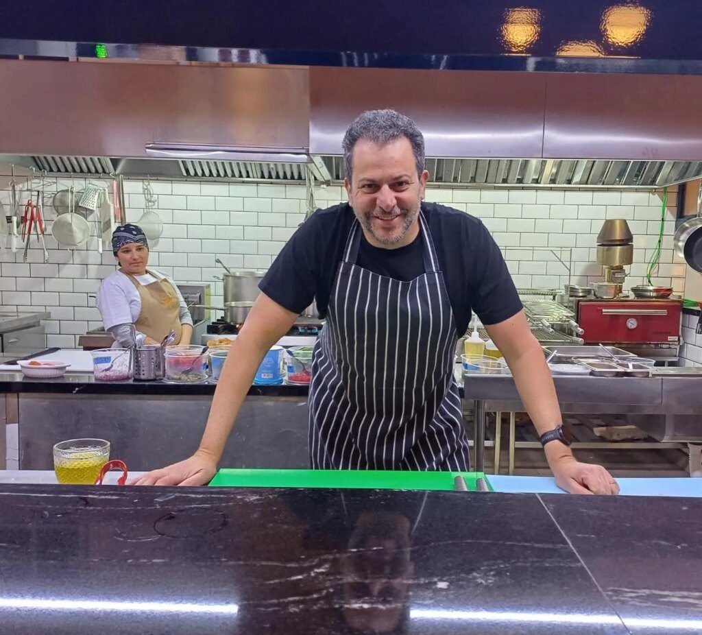Famoso chef Beto Madalosso abre restaurante de frutos do mar