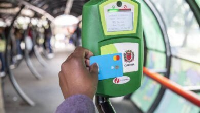 Passagem em Curitiba compensação de pagamentos é regularizado