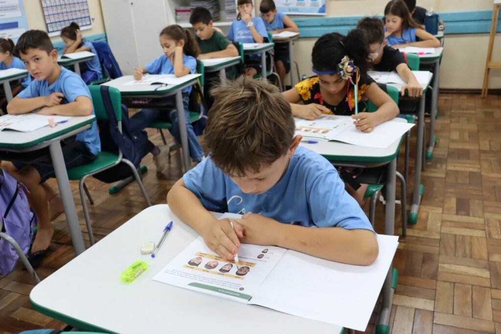 Educação aplica a Prova Cascavel para alunos do Ensino Fundamental - O Paraná