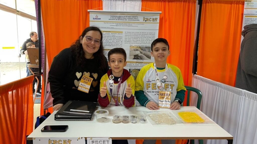 FECET 2025: a maior feira de ciência e tecnologia do PR Começa a FECET 2025, maior Feira de Ciência, Engenharia e Tecnologia pré-universitária do PR - O Paraná