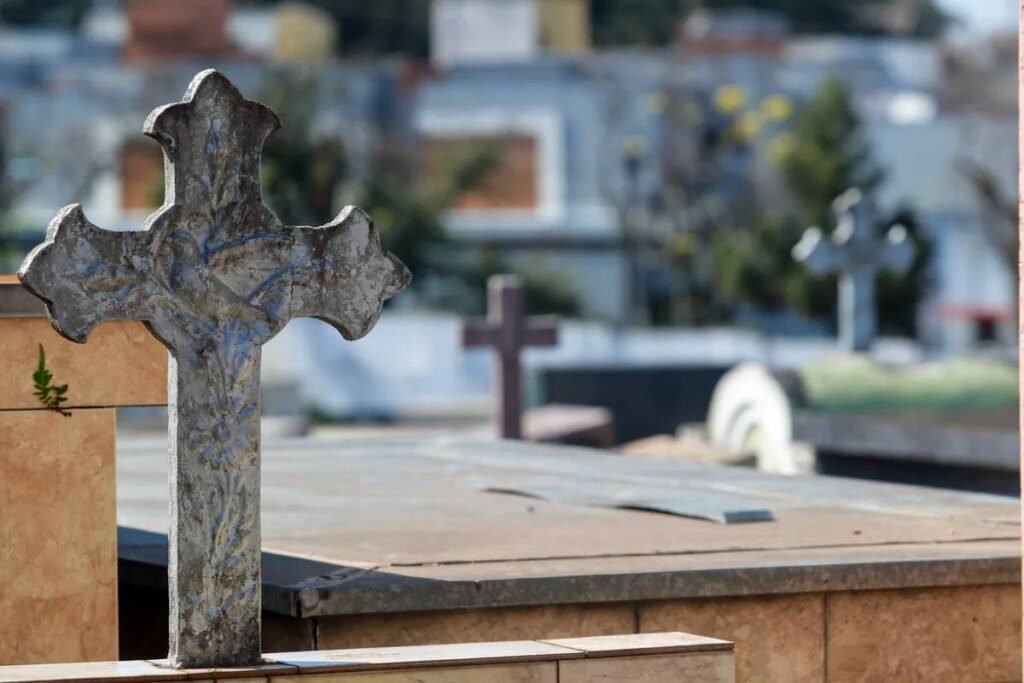 Falecimentos em Curitiba: obituário desta terça-feira (09) Falecimentos em Curitiba; Obituário deste sábado (30)
