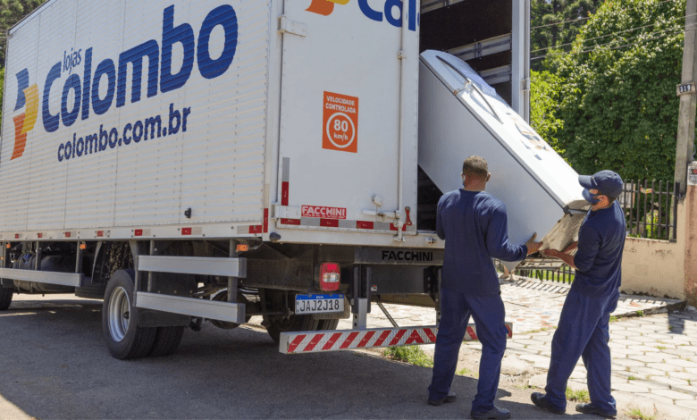 Programa troca de geladeiras antigas por novas no Paraná