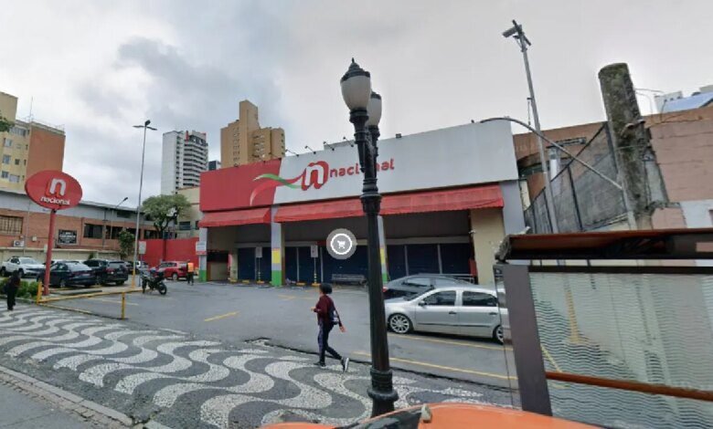 novo supermercado abre no Centro de Curitiba