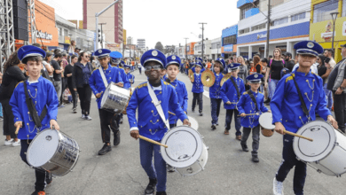 Desfile cívico altera trânsito no Pinheirinho neste domingo