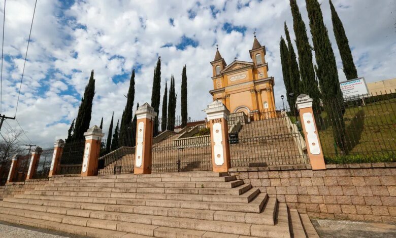 Previsão do tempo para Colombo nesta sexta-feira (12)