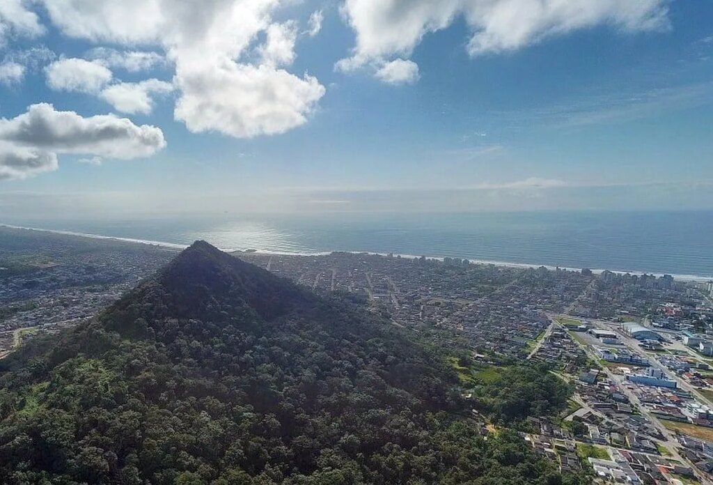 Acordo restabelece turismo no Morro do Escalvado acordo devolve turismo ao Morro do Escalvado