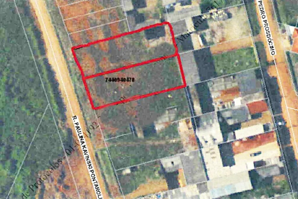 Câmara discute doação de terrenos em Curitiba para Cohab Câmara analisa doação de terrenos em Curitiba para Cohab
