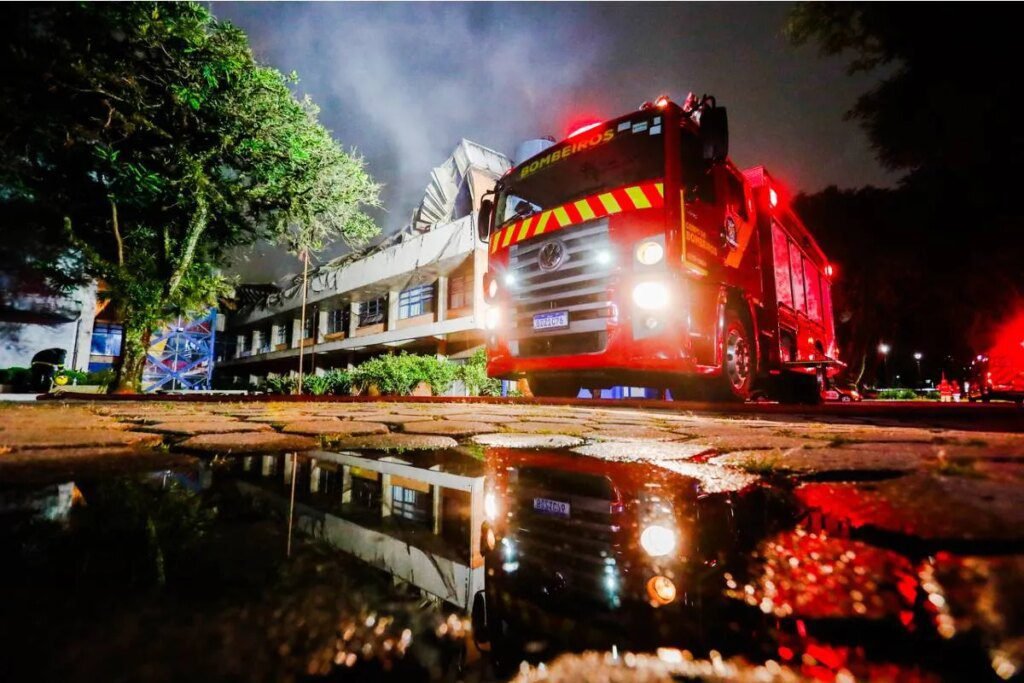 Causa da tragédia em Curitiba é revelada Causa da tragédia gigante em Curitiba