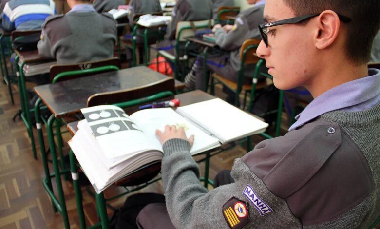 Colégios da Polícia Militar do Paraná abrem inscrições para 2026