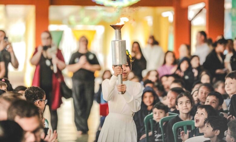 Crianças dão show de civismo na Semana da Pátria em Cascavel - O Paraná