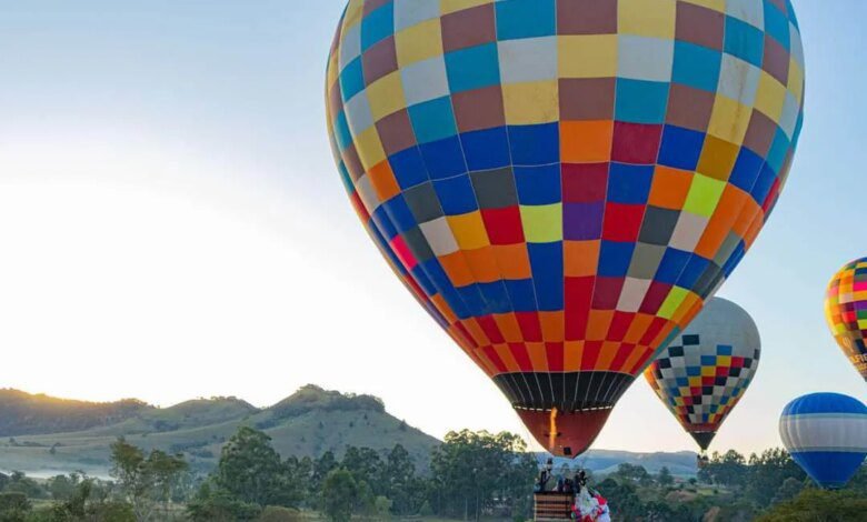 Curitiba tem prévia de festival de balonismo do Paraná