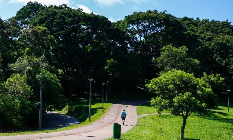 Nova frente fria pode mudar previsão do tempo em Curitiba