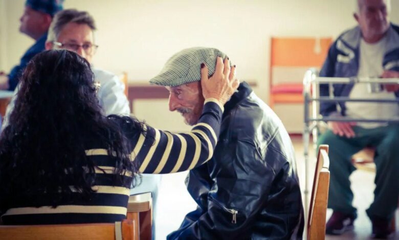 Instituição em Curitiba dá novo sentido para a vida de 120 idosos