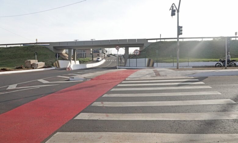 Com obra liberada, os motoristas não respeitam