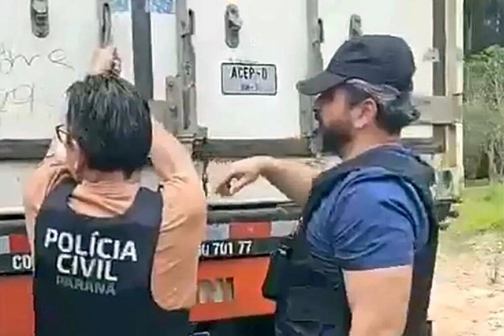 Polícia prende bandidos que roubaram 24 ton. de carne que iam pra Dubai
