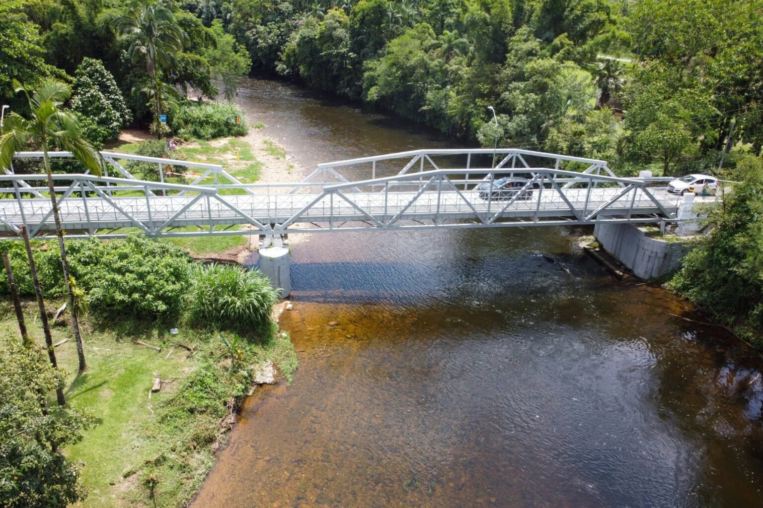 Ponte histórica de Morretes vira palco de jantar irregular