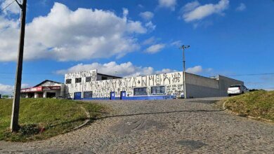 Grande rede de materiais de construção fecha loja tradicional em Curitiba