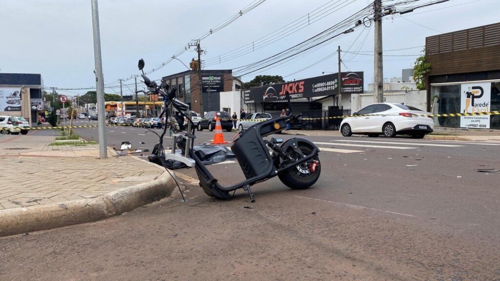 Adolescente morre em grave acidente no centro de Cascavel