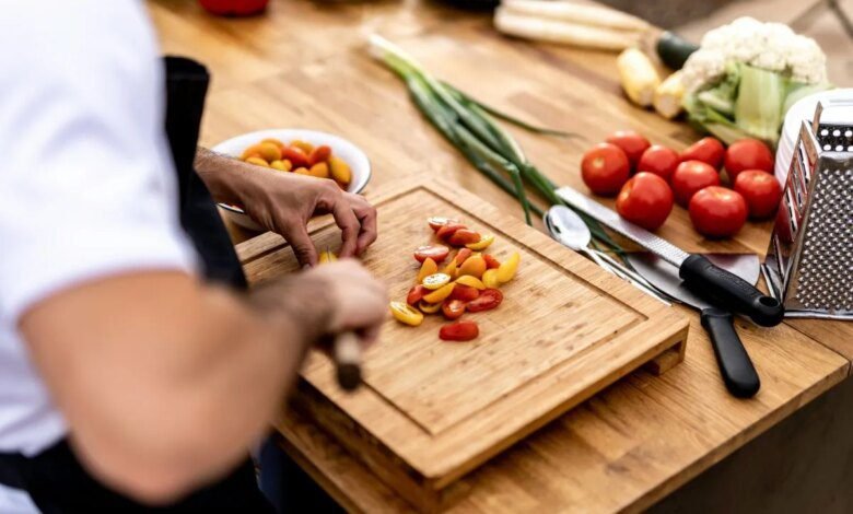 Chef premiado de Curitiba revela os 5 mitos da cozinha brasileira