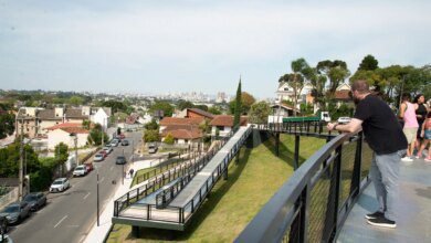 Curitiba ganha nova praça com mirante e vista para a Serra do Mar