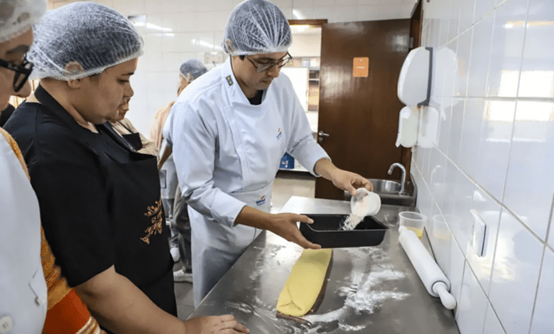 Curitiba abre vagas para cursos gratuitos de confeitaria natalina