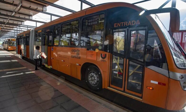 Transporte de Curitiba terá linhas entre bairros e Circular Centro