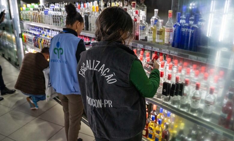 Estado intensifica fiscalizações em estabelecimentos que comercializam bebidas - O Paraná
