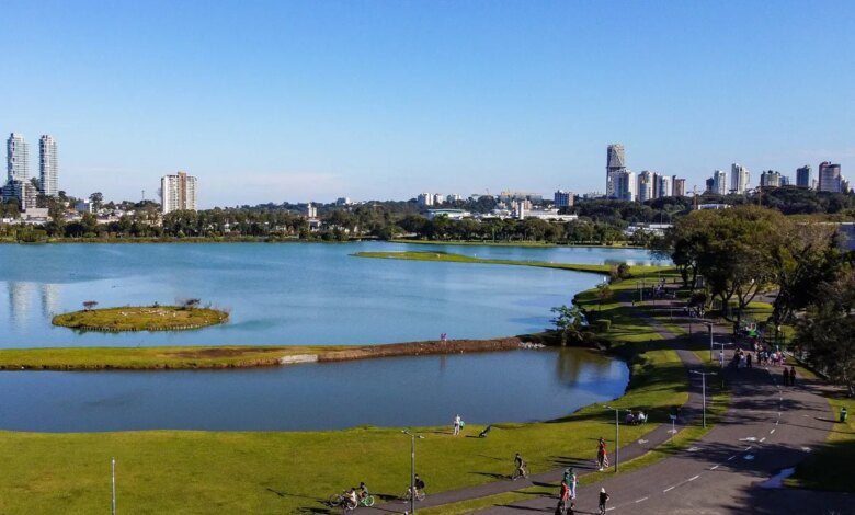 Fim de semana esquenta no Paraná, mas frente fria se aproxima