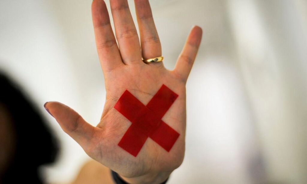 Grupos reflexivos reduzem reincidência de violência contra mulheres Grupos reflexivos diminuem reincidência de violência contra mulheres