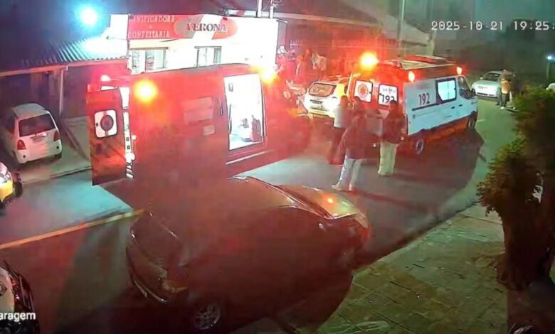 Homem mata esposa em panificadora; filhos tentam impedir