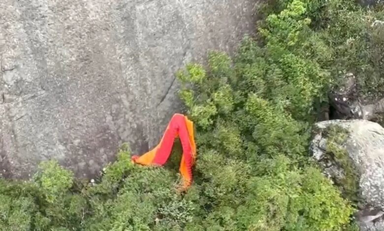 Homem cai de 20 metros no Morro do Anhangava e é resgatado