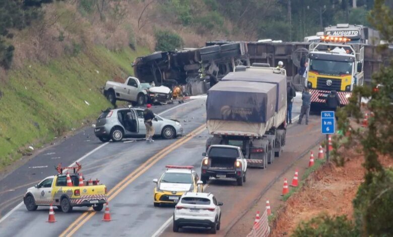 Homem morre em grave acidente no Contorno Norte, em Curitiba