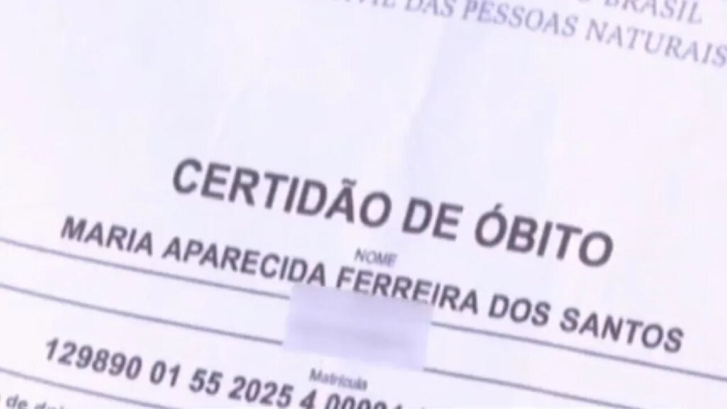 Mulher dada como "morta" luta para provar que está viva em Curitiba