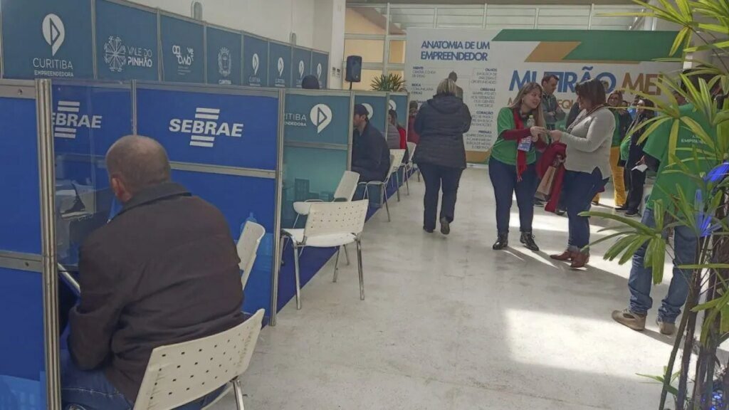 Mutirão MEI oferece crédito no Mercado Municipal Mercado Municipal recebe Mutirão MEI com oferta de crédito