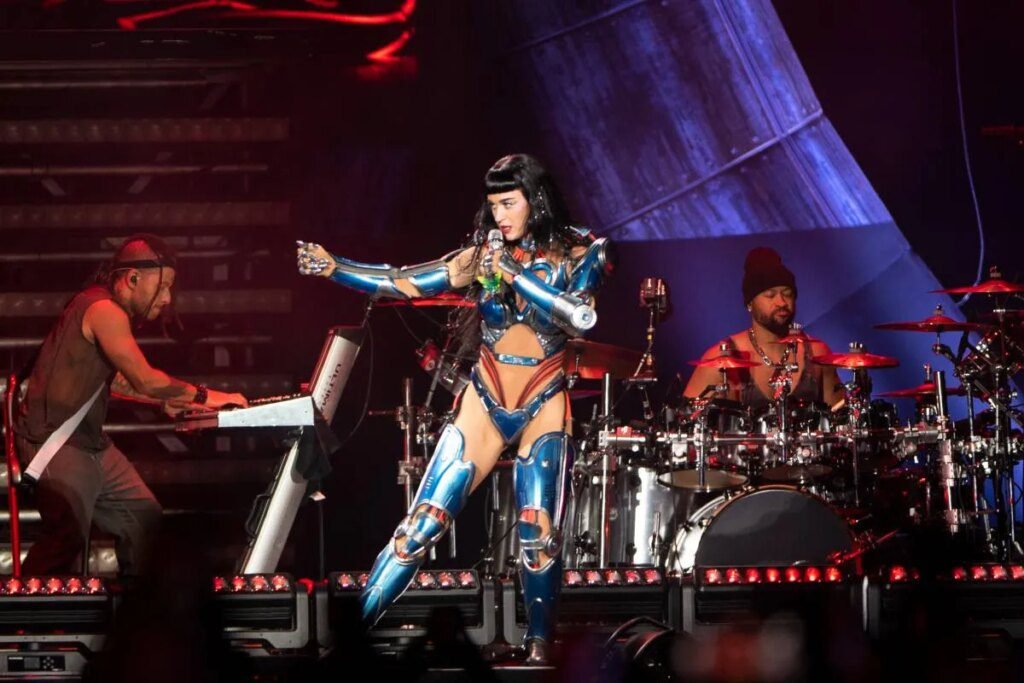 Ocupação hoteleira chega a 100% em Curitiba: impacto dos megashows