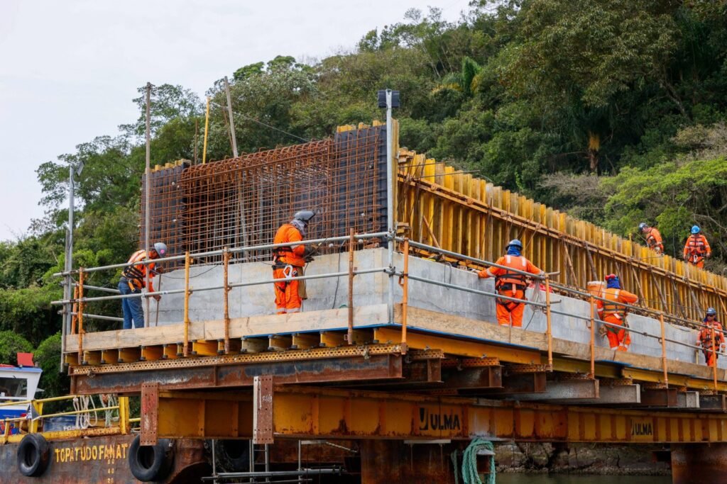 Paraná oferece mais de 25 mil vagas em agências do trabalhador Agências do Trabalhador do Paraná têm mais de 25 mil vagas
