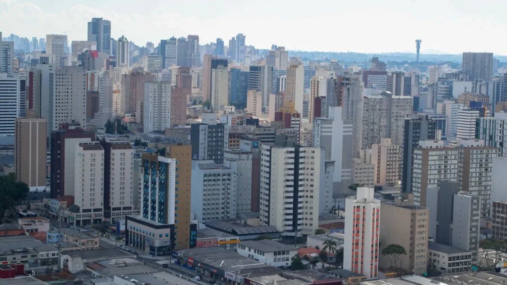preços de imóveis disparam 15,6%