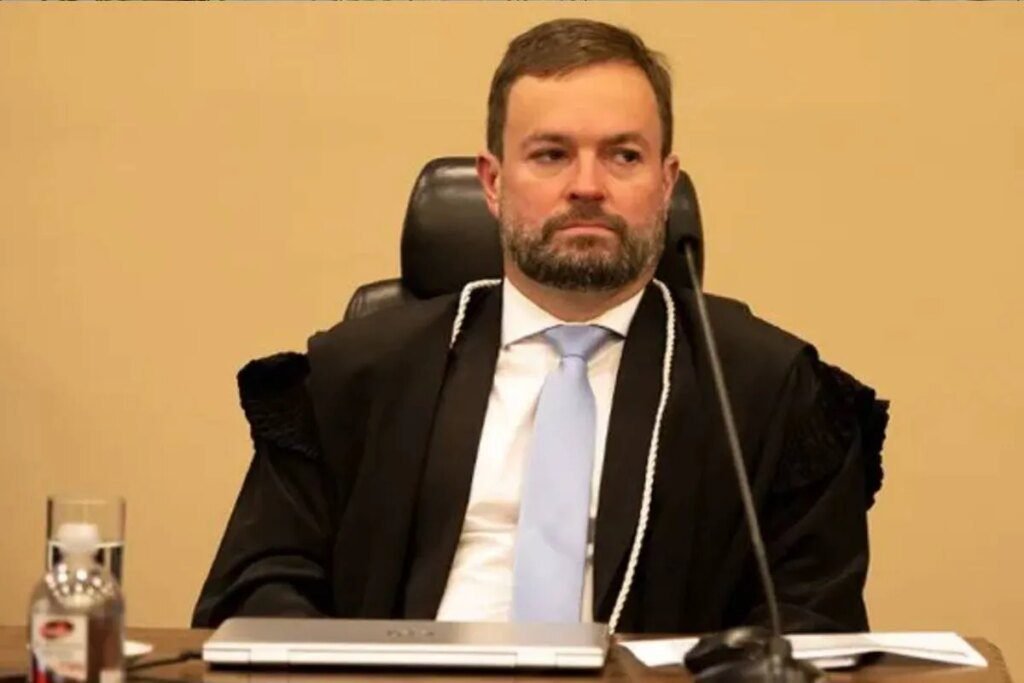 Relator do julgamento de Moro é eleito presidente do TRE-PR