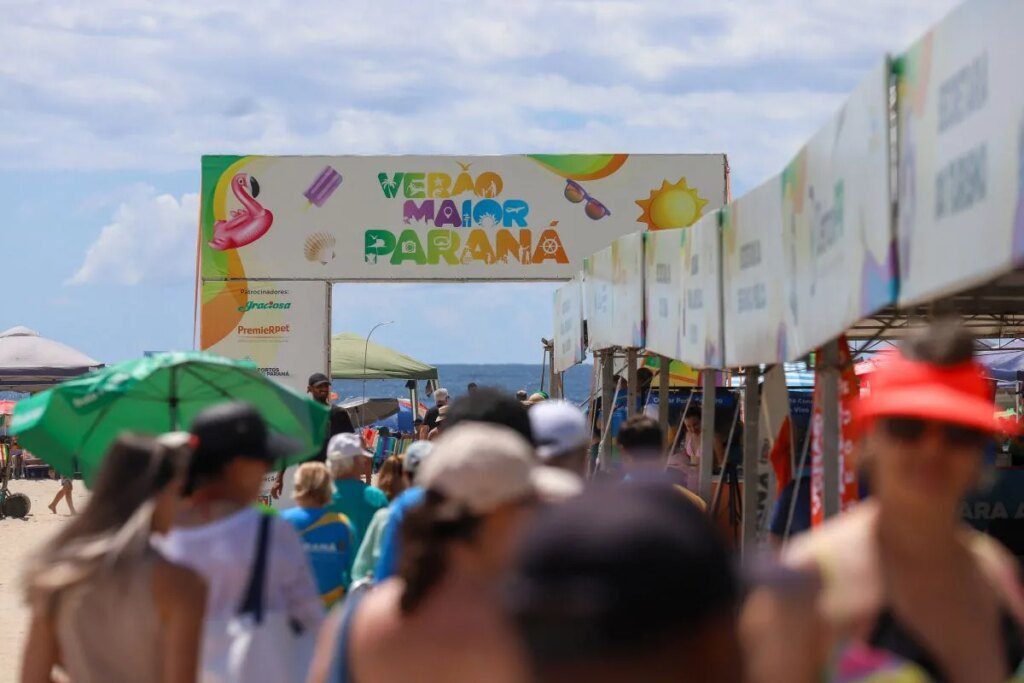 Trabalho temporário nas praias do Paraná: saiba como se candidatar Que tal um trampo temporário nas praias do Paraná? Veja como tentar uma vaga!