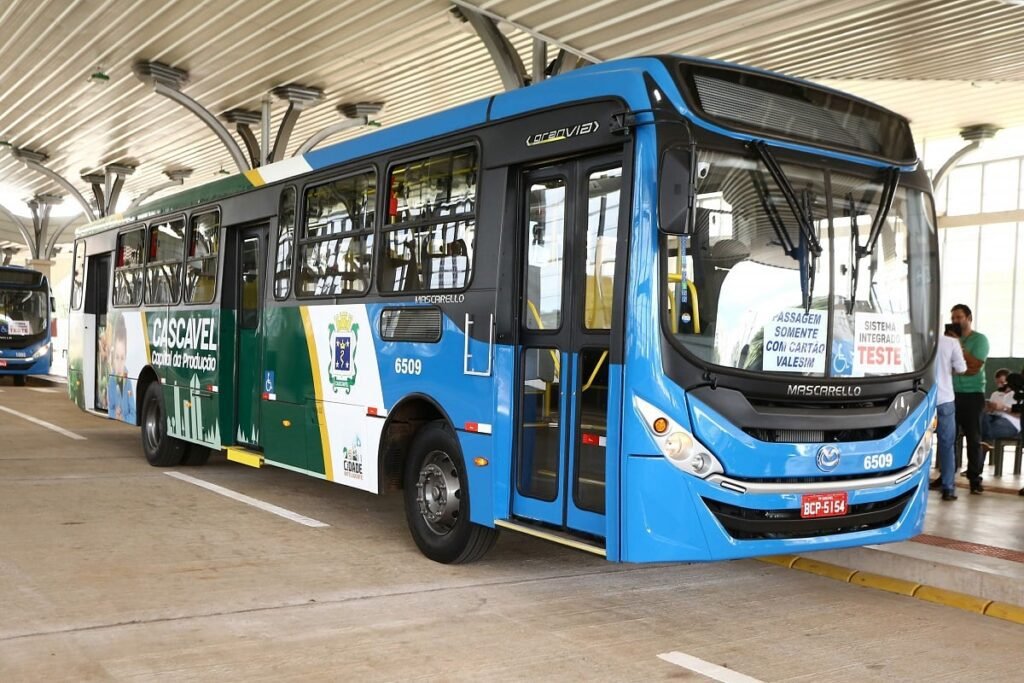 Transporte coletivo terá reforço para o Cemitério Central no Dia de Finados