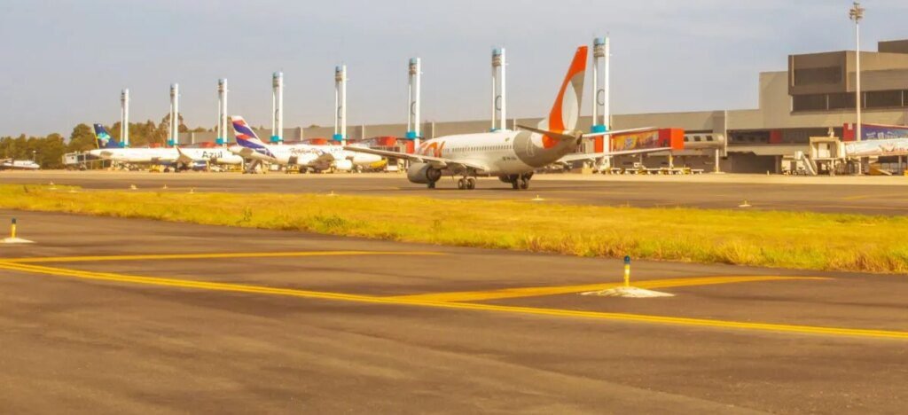 Aeroporto Afonso Pena amplia malha de voos com alta temporada