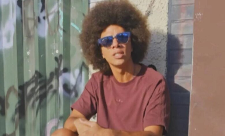 “Não me orgulho de estar brigando na rua”