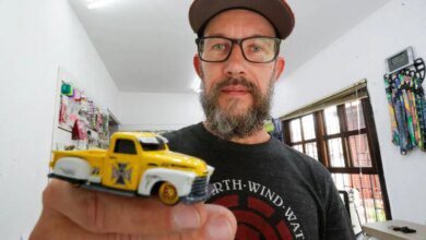 Chaveiro de Curitiba tem o segredo da customização de carrinhos Hot Wheels
