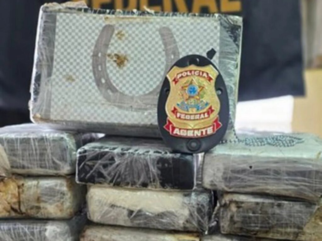 Cocaína é apreendida em contêiner no Porto de Paranaguá Cocaína em contêiner é apreendida no Porto de Paranaguá