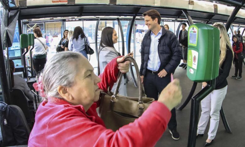 Curitiba amplia integração temporal no transporte coletivo no Centro
