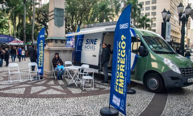 Curitiba oferece serviços itinerantes em diversos pontos da cidade