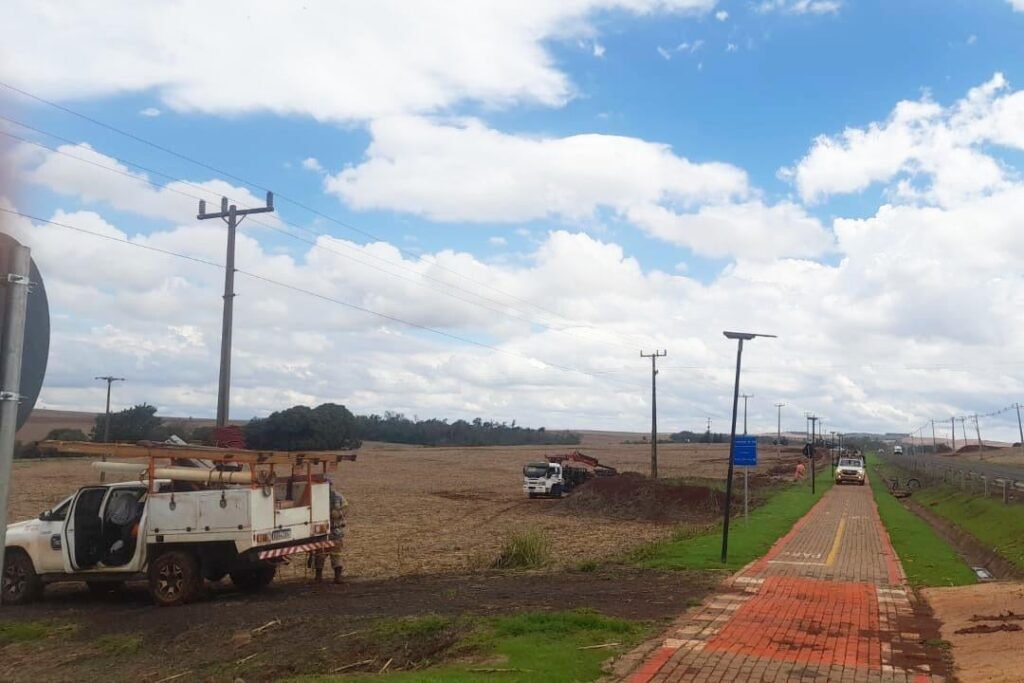Defesa Civil já enviou 6,8 mil telhas a municípios do Paraná e vai ampliar estoque - O Paraná