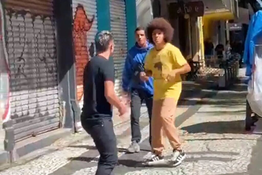 Deputado do Paraná se envolve em briga em Curitiba; vídeo Deputado do Paraná briga no centro de Curitiba e sai sangrando; Vídeo