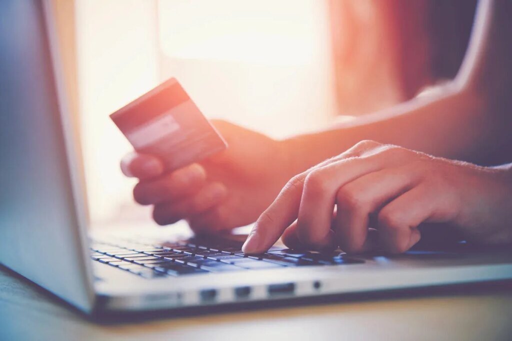 Golpes na Black Friday: cosméticos e videogames estão entre alvos preferidos