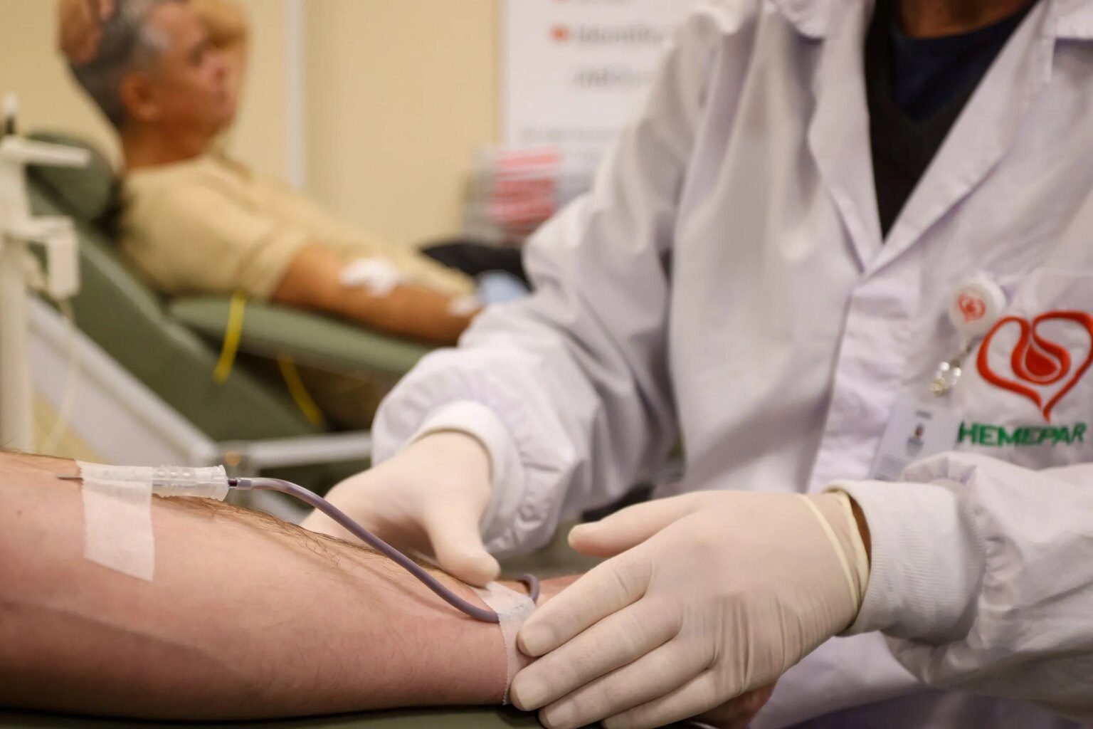 Hemepar promove ações especiais no Dia Nacional do Doador de Sangue